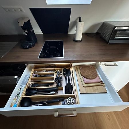 1 Zimmer Wohnung Dg Mit Klimaanlage Und Kleinen Balkon Oedheim Esterno foto